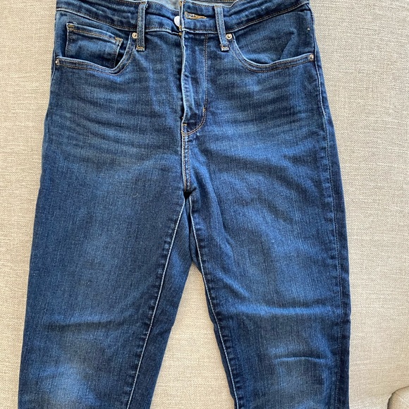Levi’s 721 High Rise Skinny Jeans - Picture 6 of 6